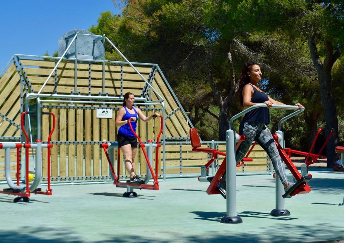 Holacamp Sitges Fun Otel Dış mekan fotoğraf