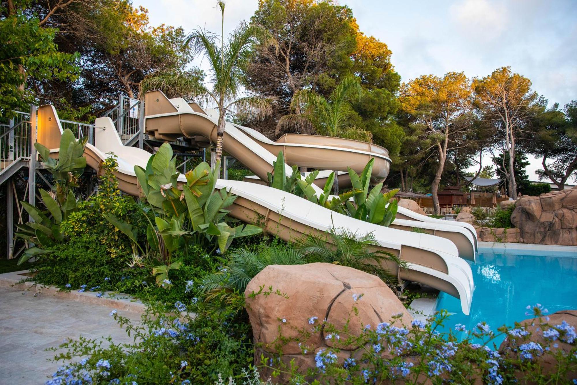 Holacamp Sitges Fun Otel Dış mekan fotoğraf